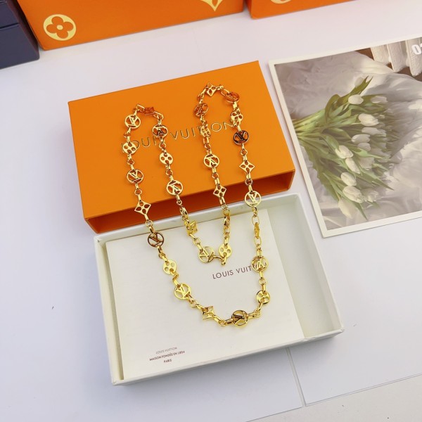 Jewelry Louis Vuitton 202