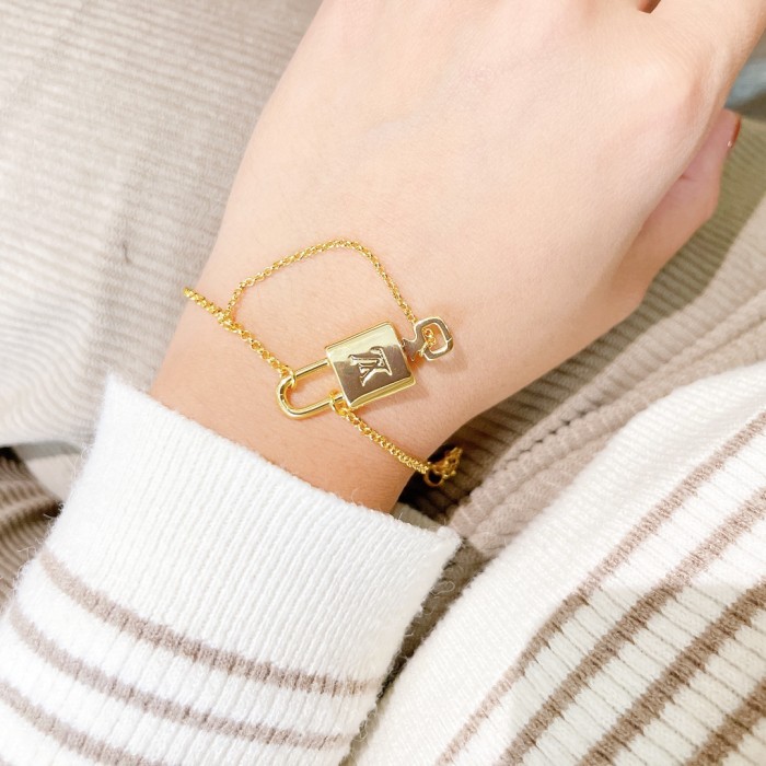Jewelry Louis Vuitton 195