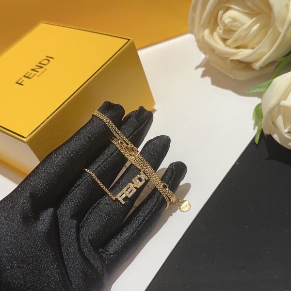 Jewelry FENDI 34