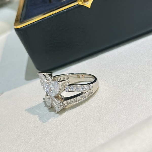 Jewelry Harry Winston 10