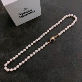 Jewelry vivienne westwood 84
