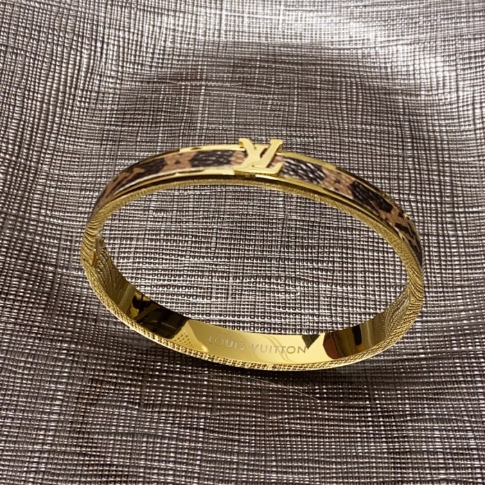 Jewelry Louis Vuitton 211