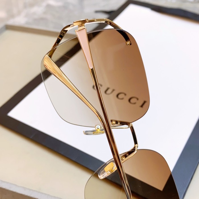 Sunglasse Gucci  size:60口17-135