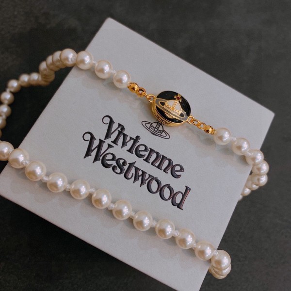 Jewelry vivienne westwood 84
