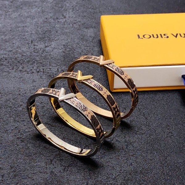 Jewelry Louis Vuitton 210