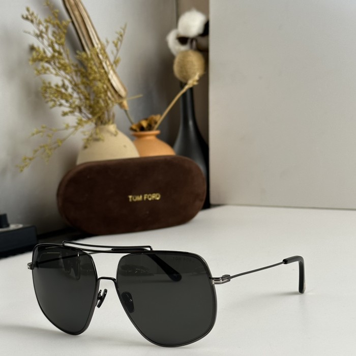 Sunglasses  tom ford FT0927，SIZE: 61 □14 -140