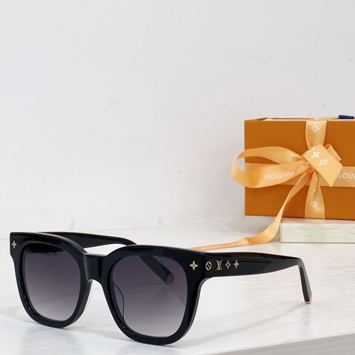 Sunglasses Monogram MODEL：Z1525W Size：52 21-145