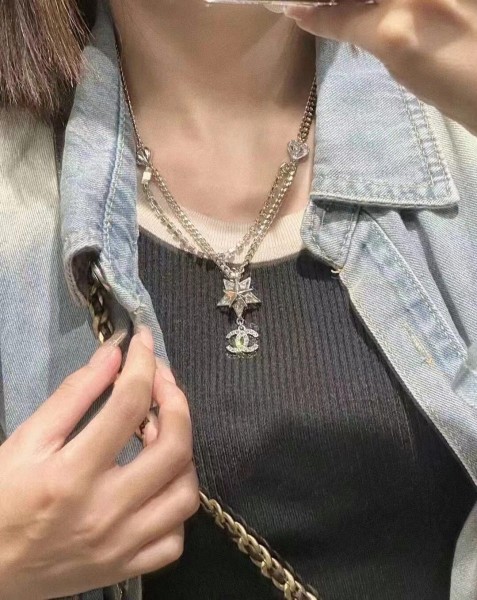 Jewelry Chanel 1018