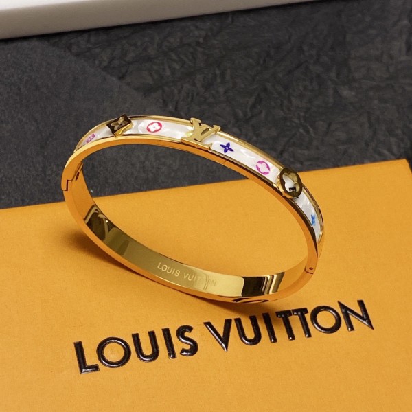Jewelry Louis Vuitton 212