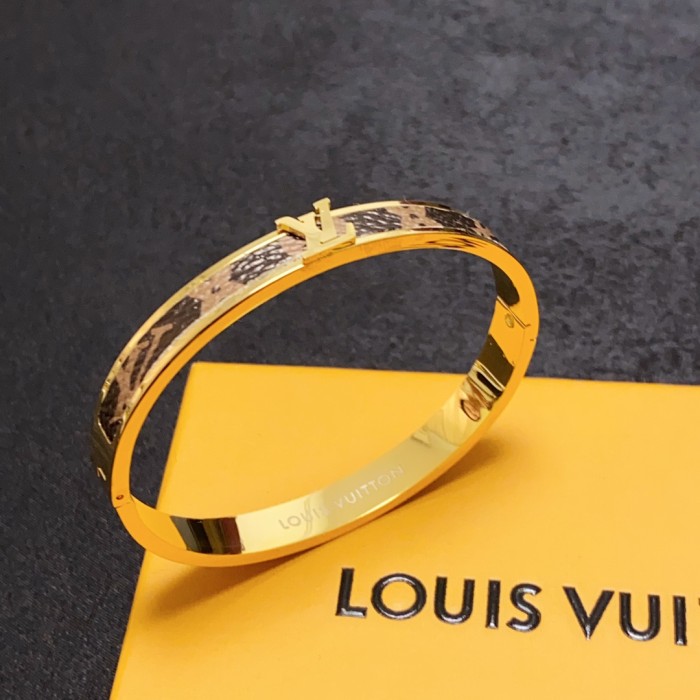 Jewelry Louis Vuitton 211