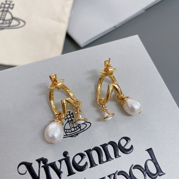 Jewelry vivienne westwood 86