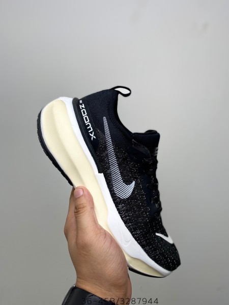 Nike ZoomX Invincible Run 3 Black White