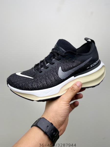 Nike ZoomX Invincible Run 3 Black White