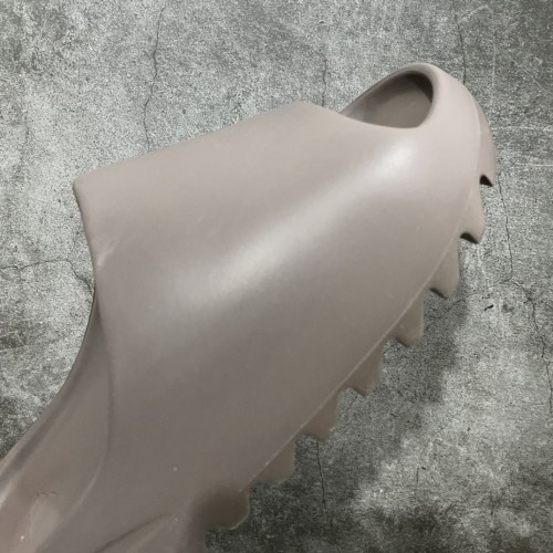 adidas Yeezy Slide Soot