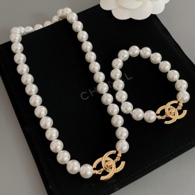 Jewelry Chanel 1082