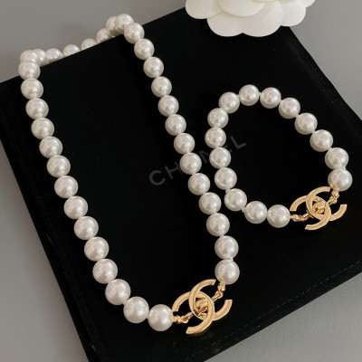 Jewelry Chanel 1082
