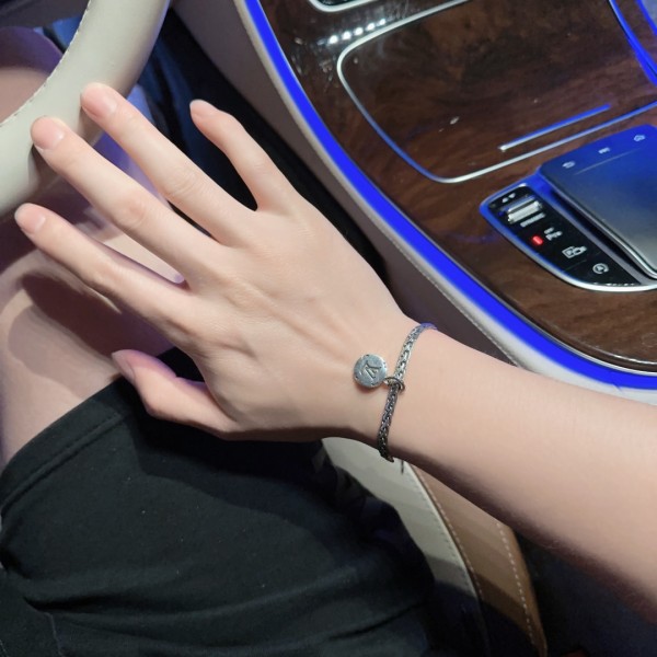 Jewelry Louis Vuitton 227