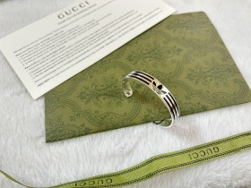 Jewelry Gucci 471