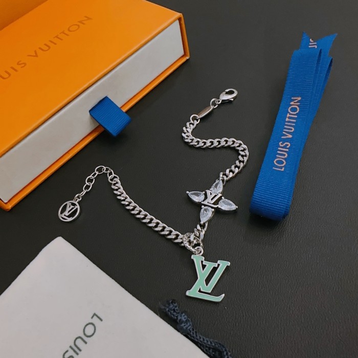 Jewelry Louis Vuitton 228