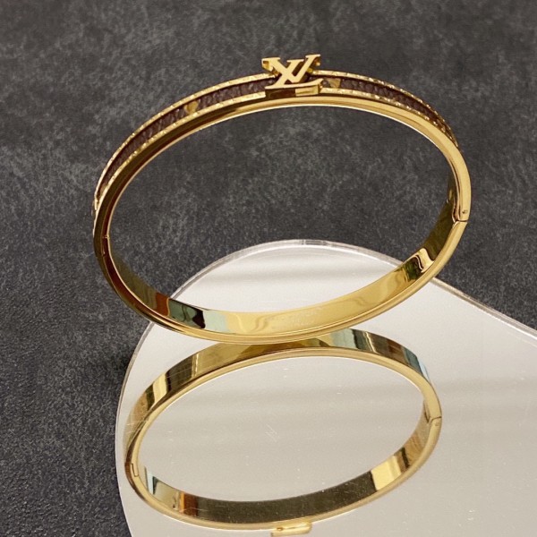 Jewelry Louis Vuitton 225