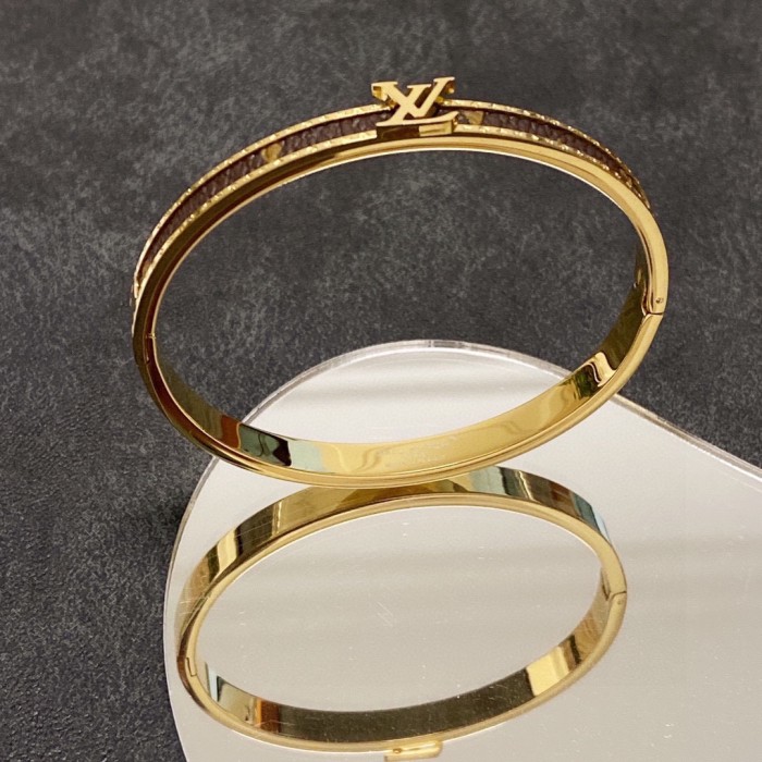 Jewelry Louis Vuitton 225