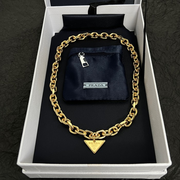 Jewelry Prada 30