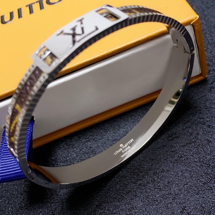 Jewelry Louis Vuitton 223