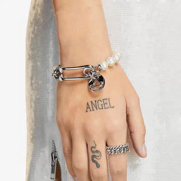 Jewelry vivienne westwood 99