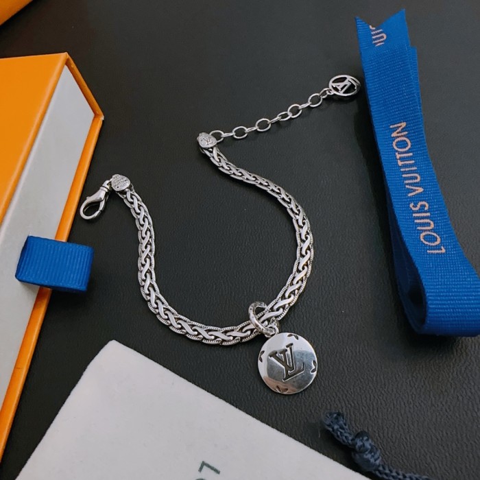 Jewelry Louis Vuitton 227