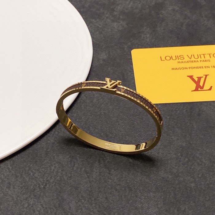 Jewelry Louis Vuitton 225