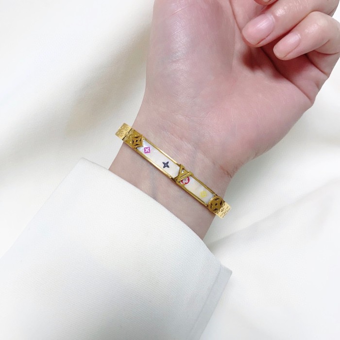 Jewelry Louis Vuitton 224