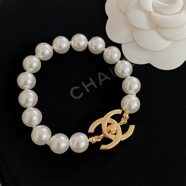 Jewelry Chanel 1082