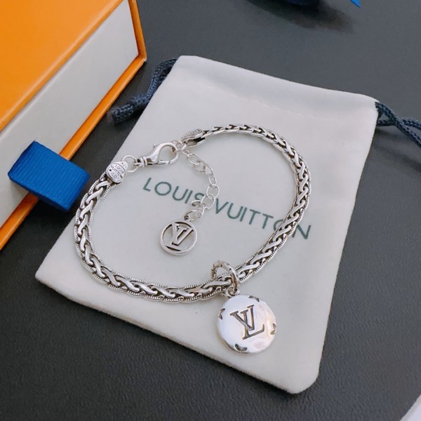 Jewelry Louis Vuitton 227