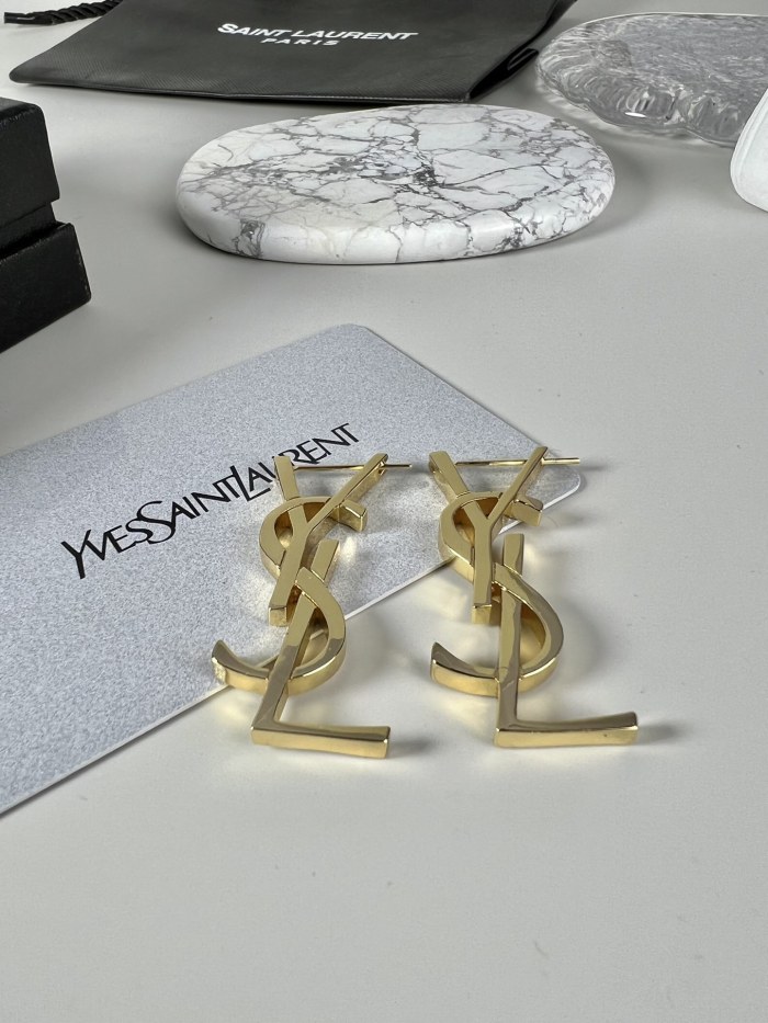 Jewelry yves saint laurent 85