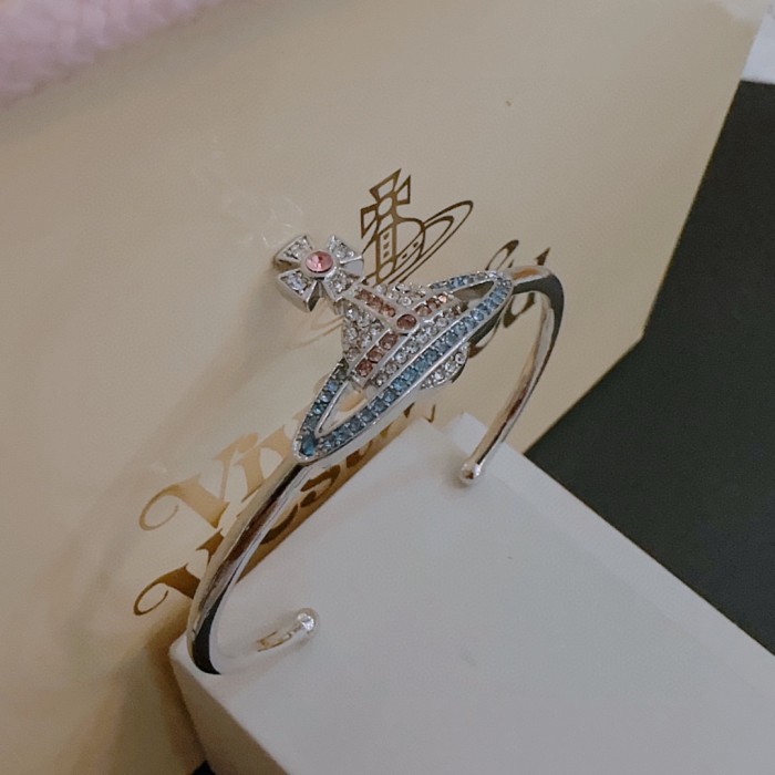 Jewelry vivienne westwood 108