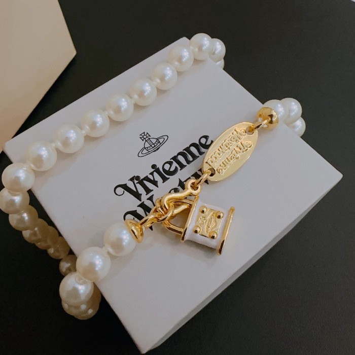 Jewelry vivienne westwood 110