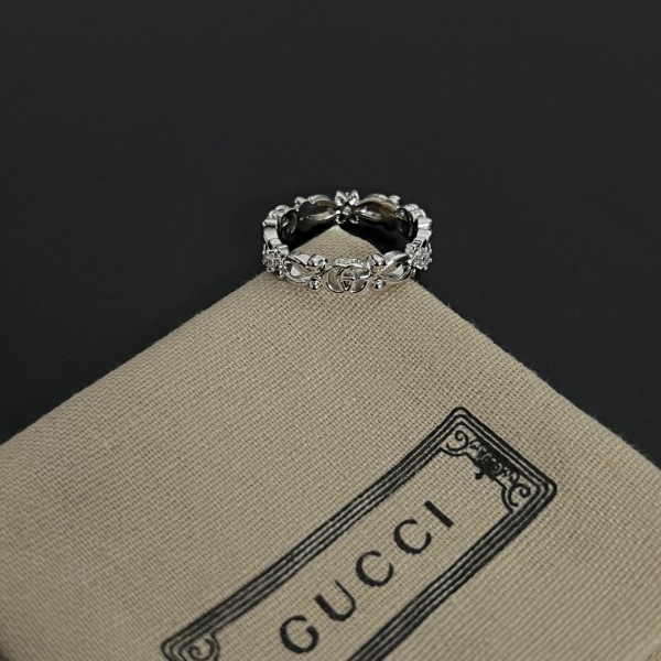 Jewelry Gucci 517
