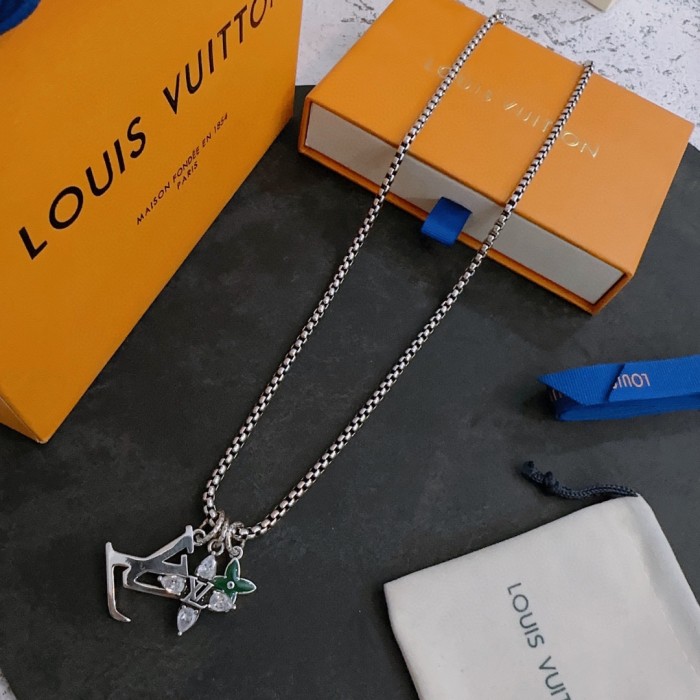 Jewelry Louis Vuitton 274