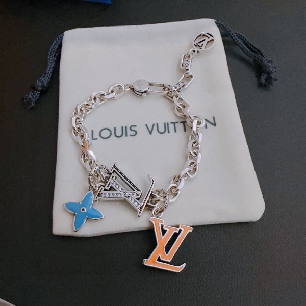 Jewelry Louis Vuitton 249
