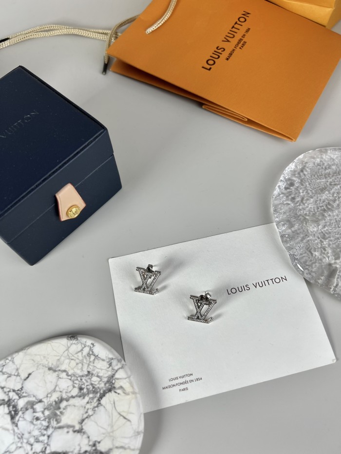 Jewelry Louis Vuitton 253