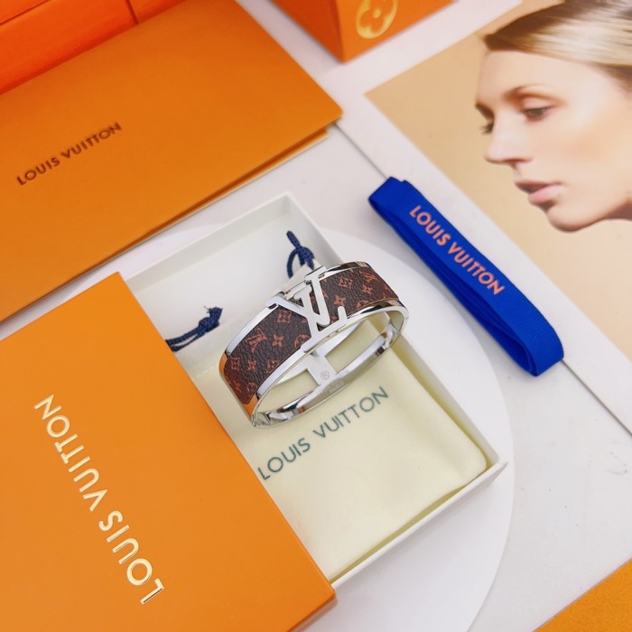 Jewelry Louis Vuitton 247