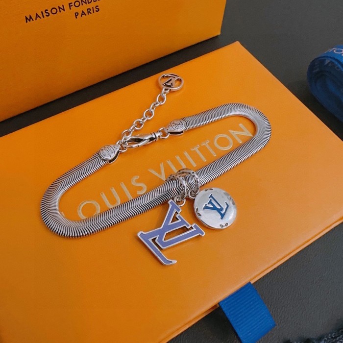 Jewelry Louis Vuitton 250