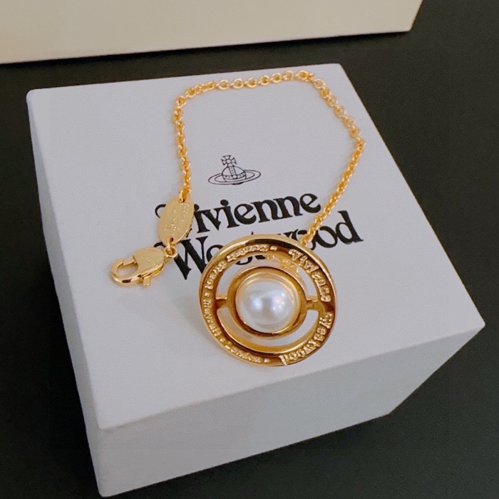 Jewelry vivienne westwood 105