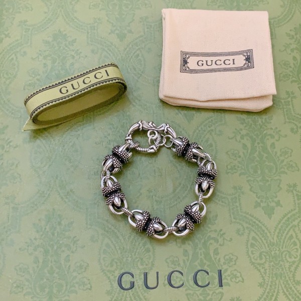 Jewelry Gucci 519
