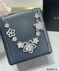 Jewelry graff 62