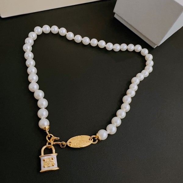 Jewelry vivienne westwood 110