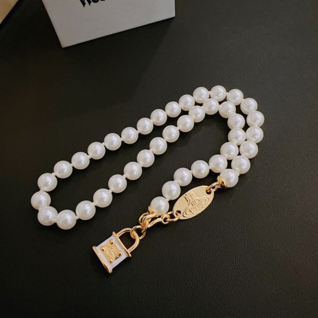 Jewelry vivienne westwood 110