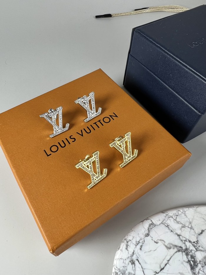 Jewelry Louis Vuitton 253