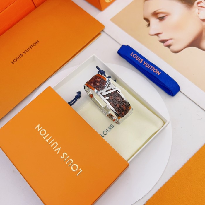 Jewelry Louis Vuitton 247