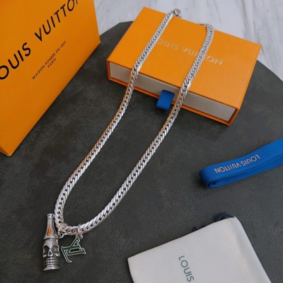 Jewelry Louis Vuitton 267